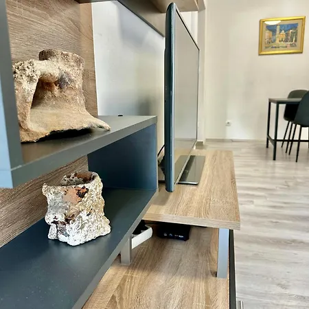 Апартаменты Cozy Modern Amphora-beach Near *