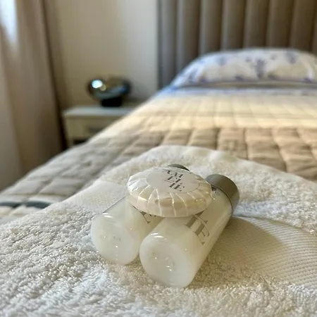 Апартаменты Cozy Modern Amphora-beach Near