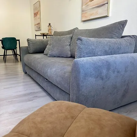 Cozy Modern Amphora-beach Near Хвар