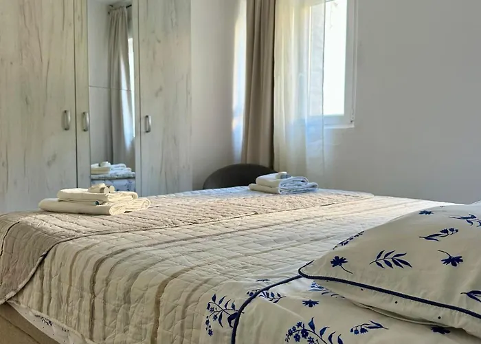 Cozy Modern Amphora-beach Near Apartamento Hvar Town