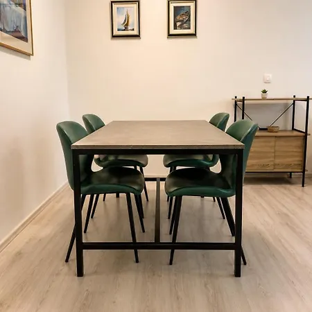 Modern Island Stay Near Beach In Hvar