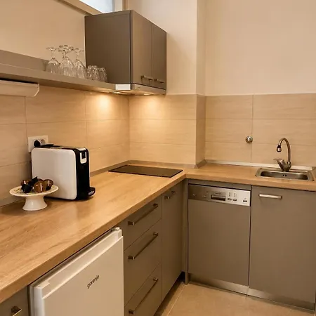 Modern Island Stay Near Beach In Hvar * Hvar Town